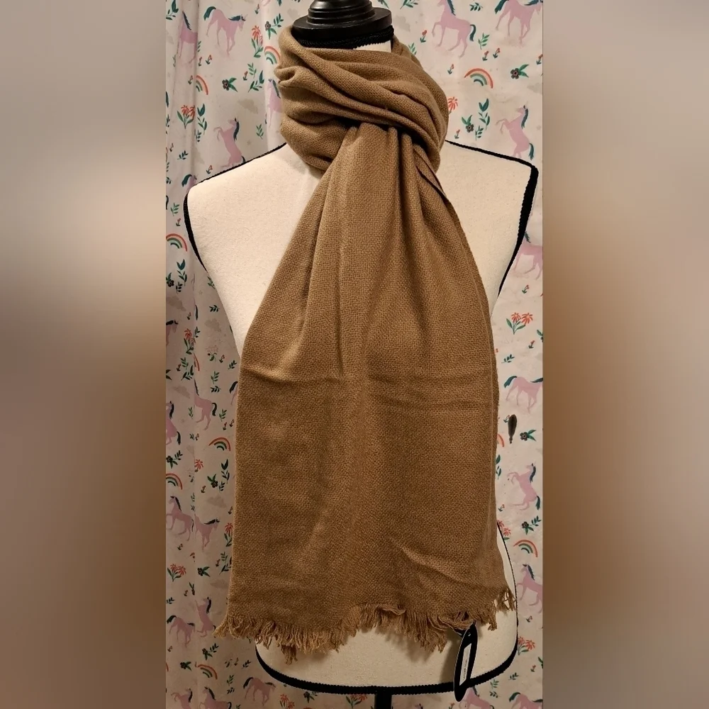NWT Claudia Nicole Tan Cashmere Neutral Boho Casual Knit Scarf Wrap w/ Fringe